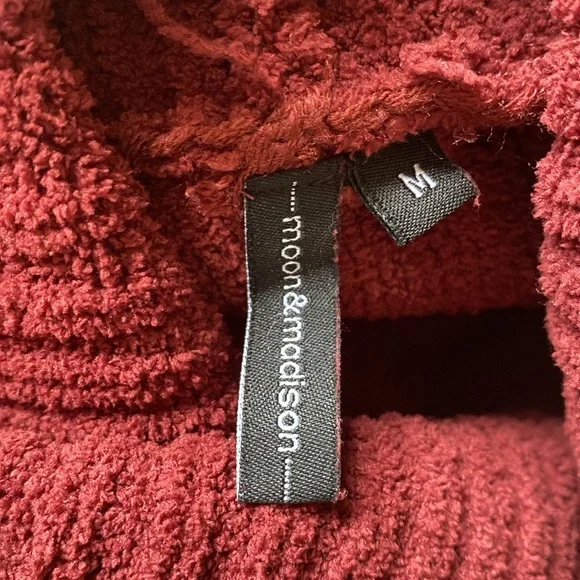 Moon&Madison turtle neck sweater, burgundy, M - Picture 2 of 3